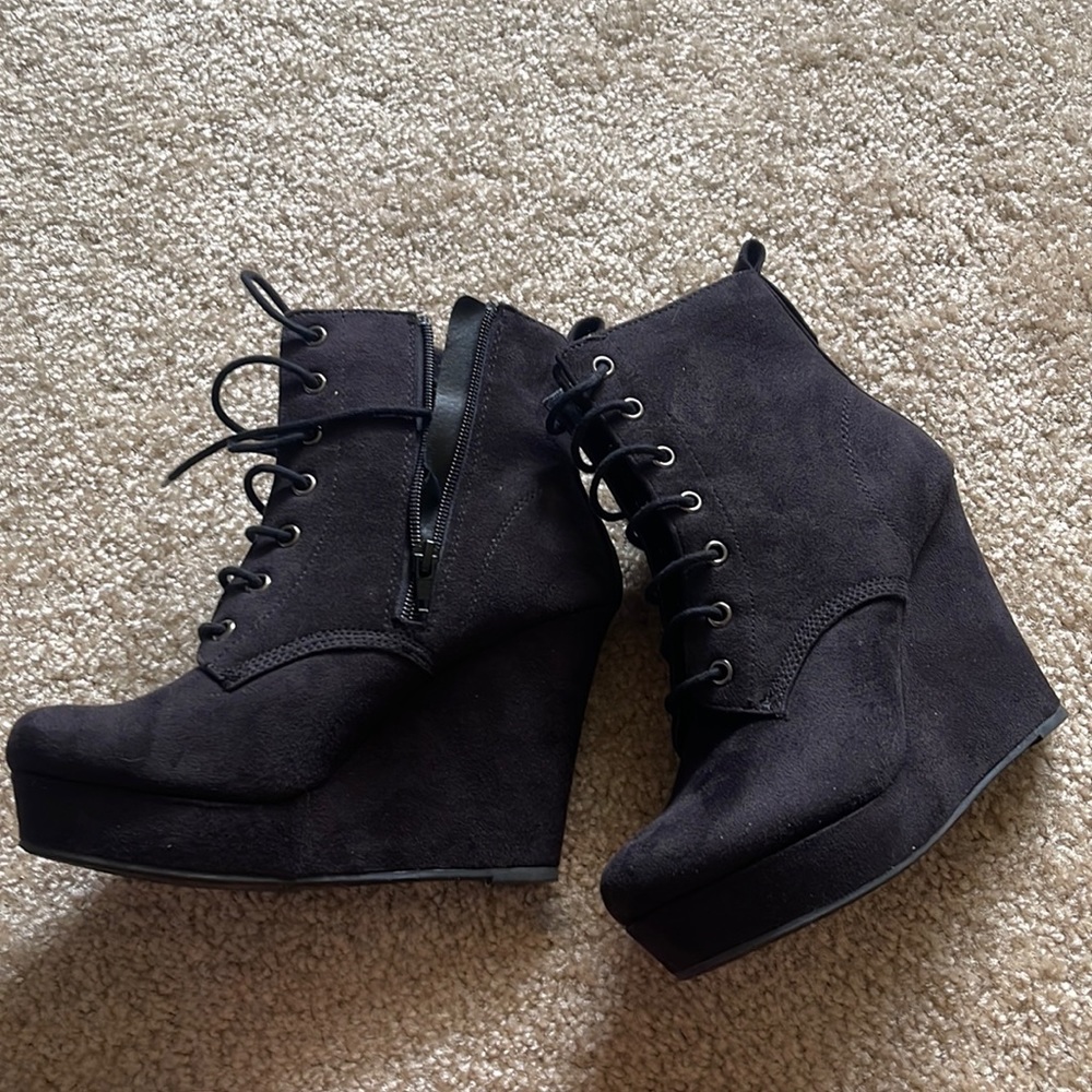 Shi by Journeys Faux Suede Platform Bootie